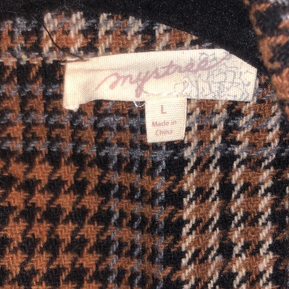 Brown jacket - Picture 2 of 3